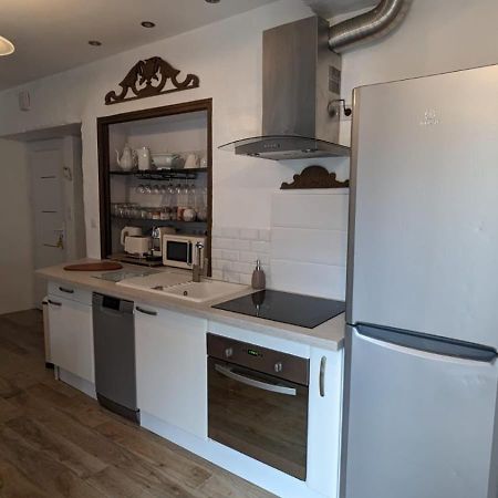 Apartament Lumineux Exterieur Proche Gare Et Stationnement Prive Awinion Zewnętrze zdjęcie